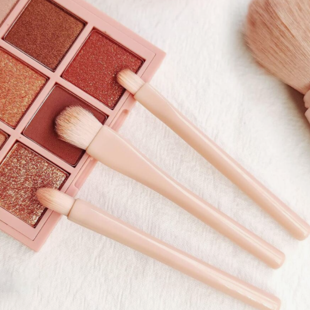 4-in-1 Travel Makeup Brush Set
